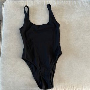 Aritzia BABATON One BodySuit - Black - 2XS